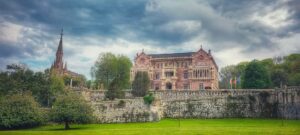 comillas palacio